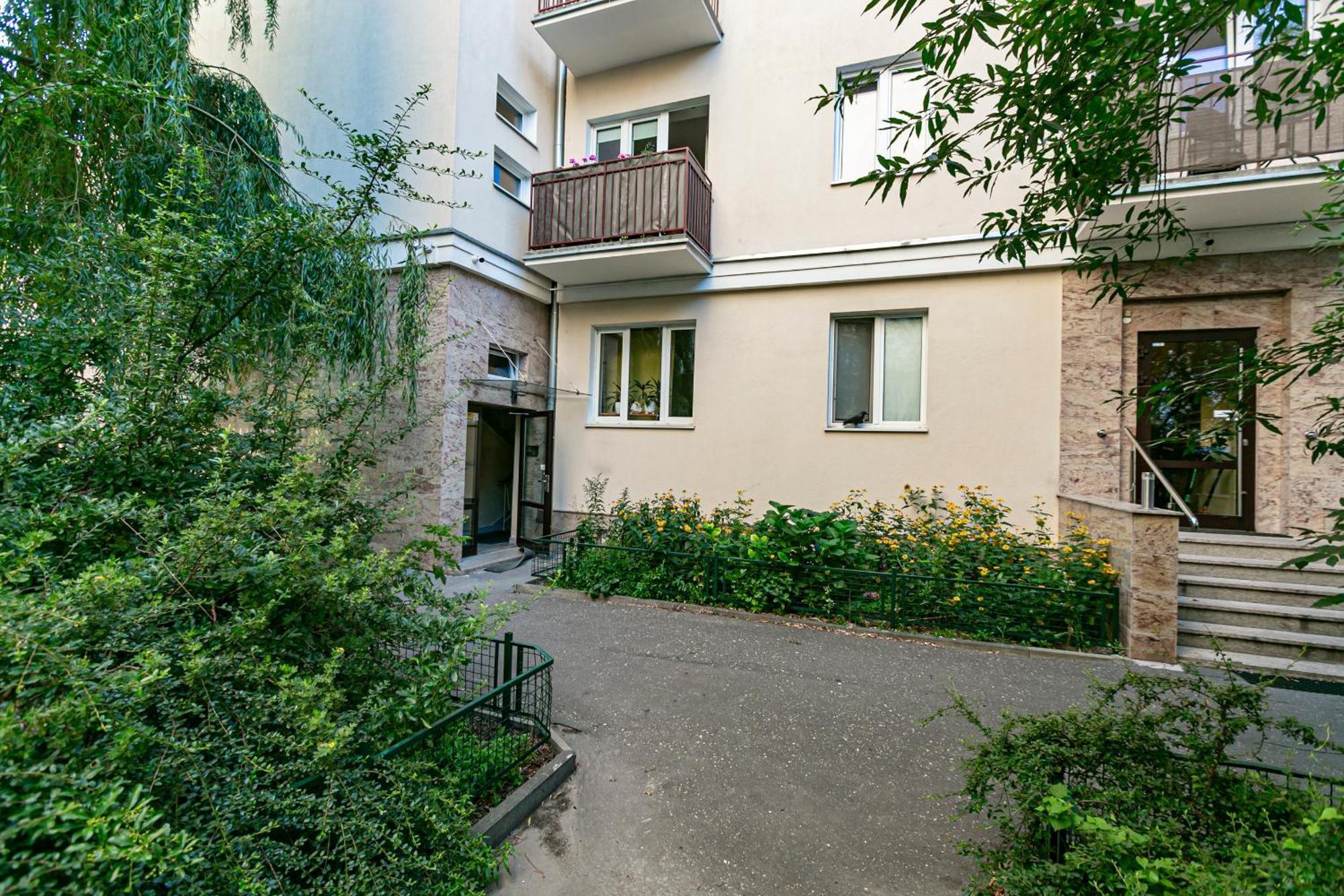 Rakowiecka - Bezplatny Parking - Free Parking - Stacja Metra 500M - Underground Station 500M Better Rental Varsovia Exterior foto